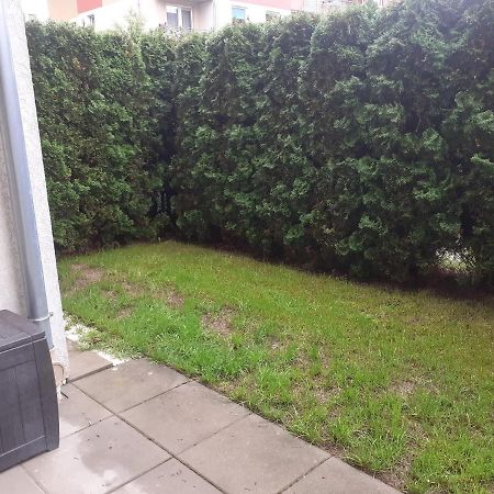 Sloneczny Apartament Z Malym Ogrodkiem Вейхерово Экстерьер фото